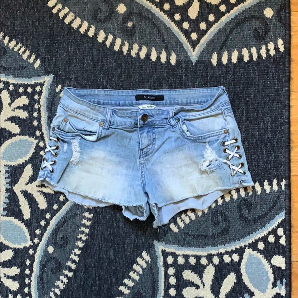 Billabong shorts